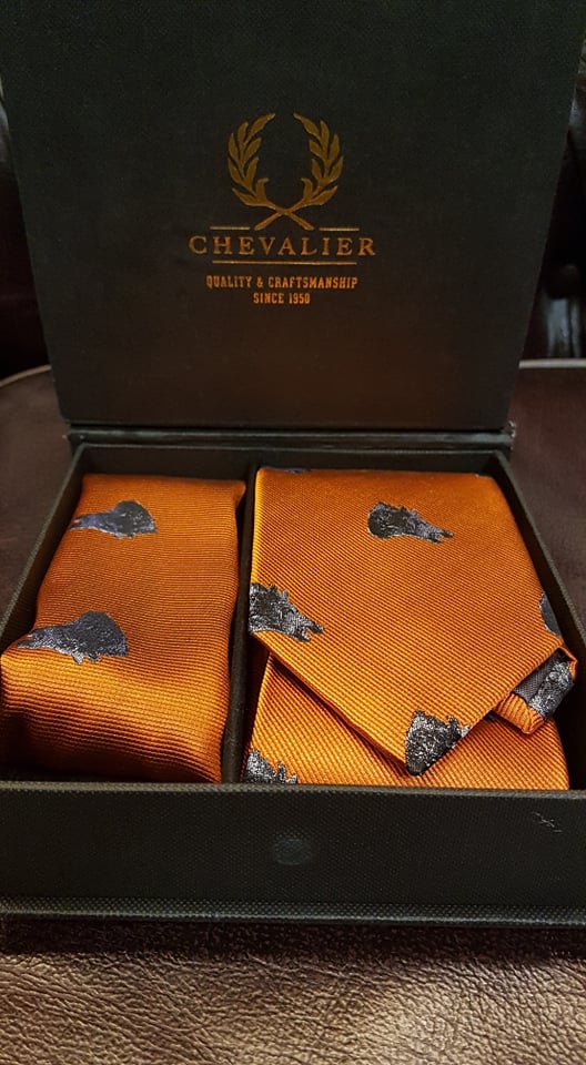 Chevalier Kravatti ja Taskuliina Villisika - Muut asusteet - 808491057660 - 2