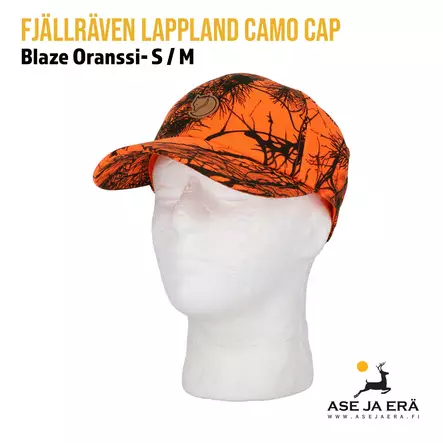 Fjällräven Lappland Camo Cap S/M Orange Blaze Lippalakki mallinukella päässä - Lippalakit - 7323450724672 - 2
