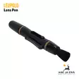 Leupold Lens Pen linssinpuhdistuskynä - etuviistosta harja esillä - Optiikan puhdistus - 030317488079 - 4