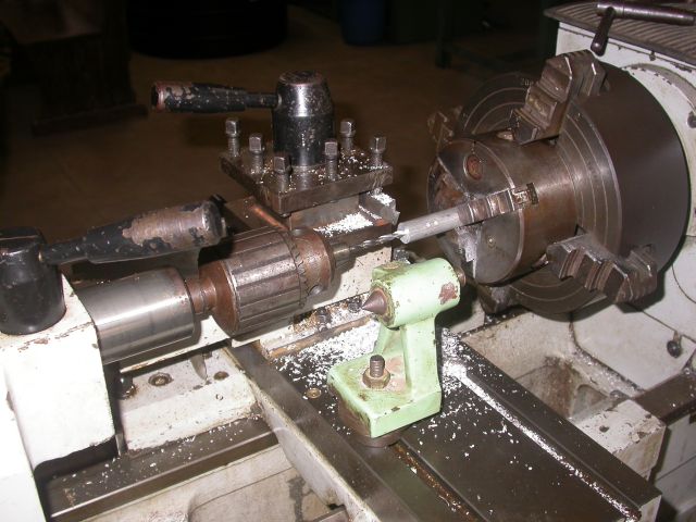 Äänenvaimentimen asennus kierre - Asesepän palvelut - aseseppa_vaimennin - 1